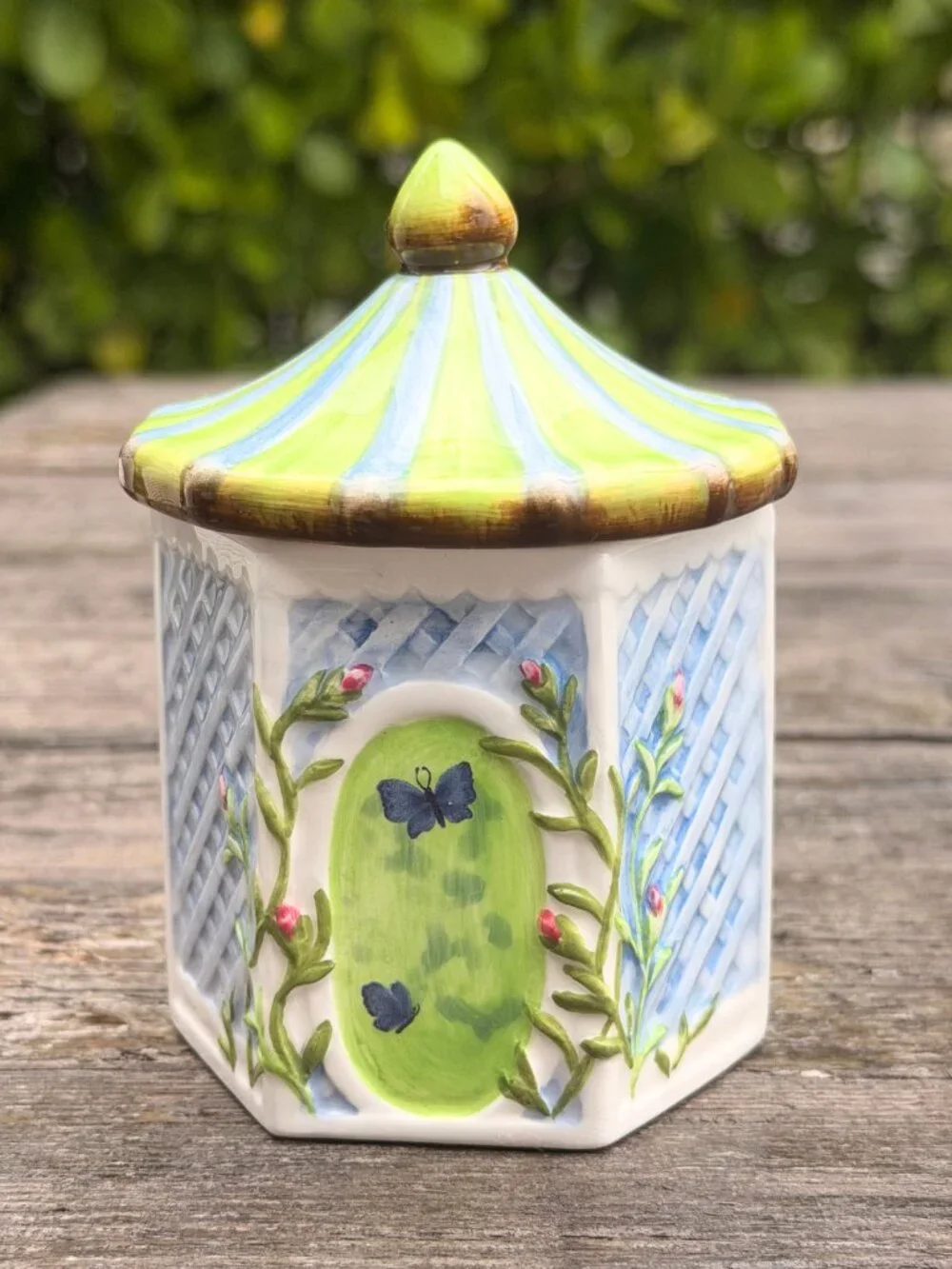 Vintage 1998 Enesco Winterthur Gazebo Covered Sugar & Creamer Set Floral Flowers